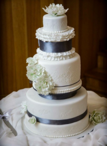Wedding Cake edible flowers